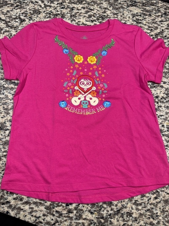 Disney Other - 🆕 Disney Coco Bright Pink with Embroidered 'Remember Me' Graphic Tee. L. NWOT!🩷